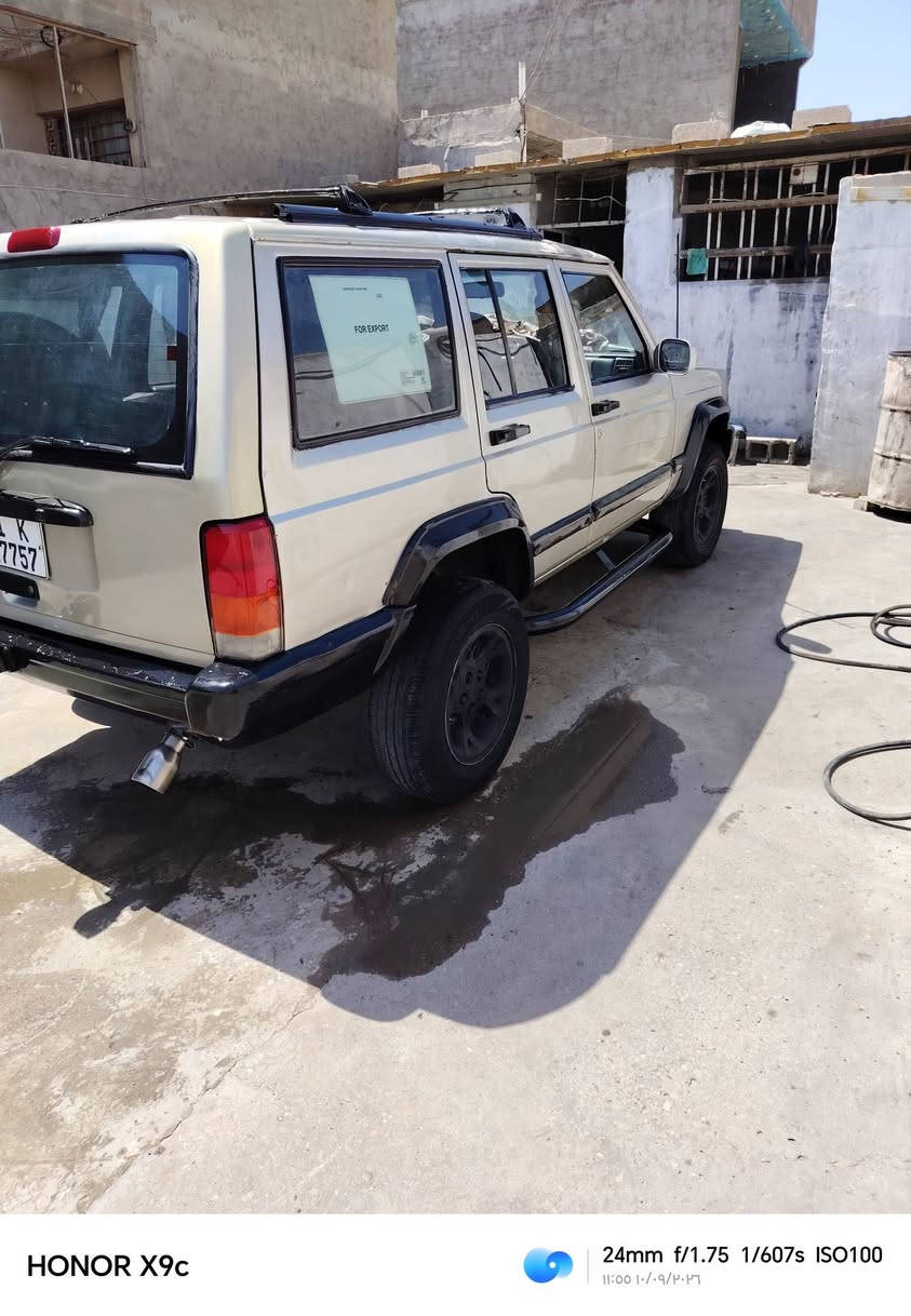 السلام عليكم
جيب 2000
رقم بغداد بسمي
محرك ففتي 3000
كهربائيات جاهزه
شلعه وبطناش شرط
مكان بغداد معامل
سعر ٤٨ بي مجال
رقم الهاتف ***********
