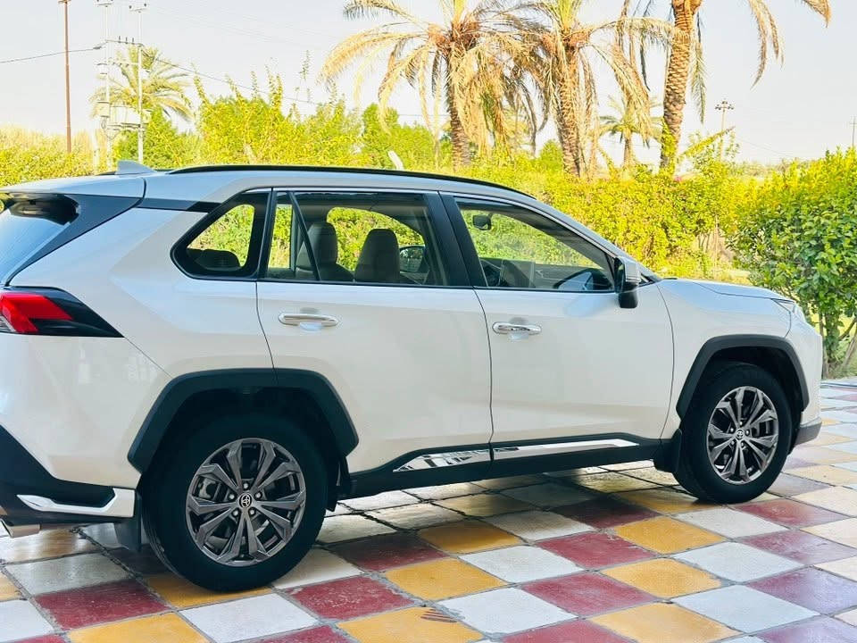 راف فور للبيع موديل ٢٠٢٤ رقم اربيل السياره كفاله عامه ماعده بارد بل باب سونار مرفق فول مواصفات للخير قماره بنرامه تحكمات كشن جلد السياره فول كامله مواصفات السياره جديده المكان بابل ناحيه النيل 

‭***********‬
