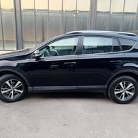 راف4 XLE • دفع رباعي • ١٢٧٠٠٠ كم