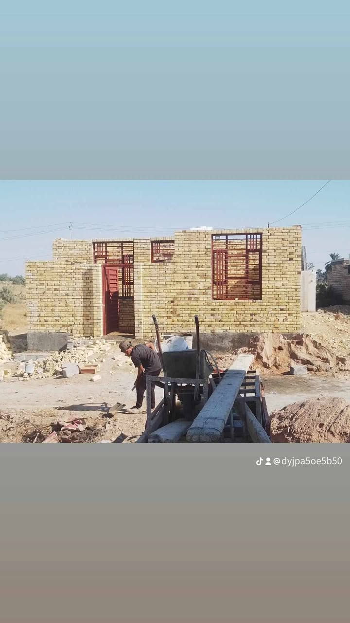 سلام عليكم خلفه بناء عكاده شغل حلو ونضيف اشتغال على دبل وباليوميه للتواصل على رقم الهاتف ***********او على خاص مفتوح
