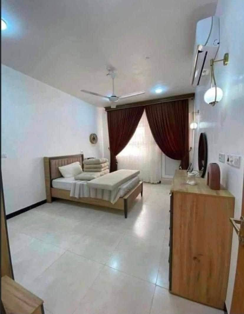 🏘️ دار مجمع بوابة السكني في النجف الاشرف 
 مرحلة ثالثة ارقى والاقرب الى مركز المدينة  
جاهز لسكن مشمول في مصرف العقاري. 
مساحة 160م  طابقين 3 غرف نوم بناء درجة اولى 
واصل61 مليون فقط  
يباع بتطلوعة مناسبة جداً جدآ

🔵اكتب /تم/ وتجيك التفاصيل كاملة 🔵

التفاصيل اكثر للاستفسار اتصال او واتس اب
***********☎️
