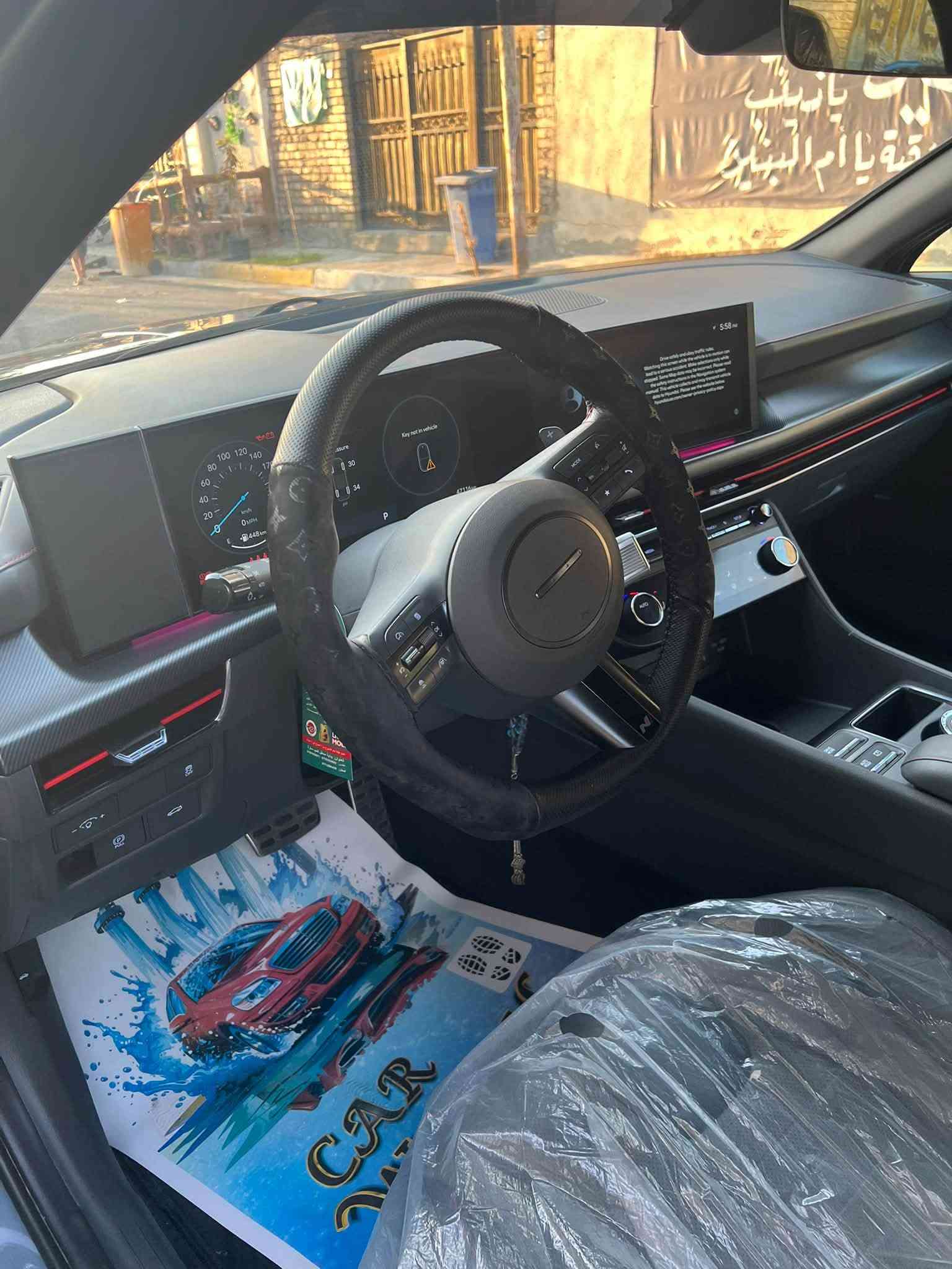 سوناتا 2024 Nline 
المحرك 2500 تيربو 
• بصمه 
• ⁠تشغيل عن بعد
• ⁠بانوراما 
• ⁠كشنات حضن مختوم بعلامه N
• ⁠تدفئة بـالكشنات
• ⁠تحكم كهربائي كشن السائق  
• ⁠أناره داخليه 64 لون بلادي 
• 4 انظمة قياده ⁠(Comfort/Sport+ /SportECO)
• ⁠لون الدشبول مع تغيير المود 
• ⁠سايد برك كهربائي + تراكشن كونترول 
• ⁠منظومة صوت من شركه BOOS 
• ⁠دمام خلفي بلاد تكدر تتحكم بي 
• ⁠نظام تعليق رياضي 
• ⁠فول تحكم ستيرن شفتات 
• ⁠تحديد مسار ونضام الخروج من المسار 
• ⁠كروز سرعه 
• ⁠رادار امامي  
• ⁠حساسات اماميه وجانبيه
• ⁠منظومة زينون 
• ⁠السياره رياضيه و بيها تسارع كلش قوي
• وارد أمريكي وصور الحادث مرفقة بالمنشور
• ⁠حادثه جاملغ امامي صفحة الراكب مبدل اصلي نفس لون كوري والبنيد حافه مالته بارد اثر النقل صار  و بالعراق  الباب الصدر بي من جوه بارد اثر ضربه دراجه وشوي من فوك  اما الباقي كفاله عامه من لغود شواصي ايرباك 
• ⁠السعر 205 قفل شراي خابر ودلل 
• ⁠***********
