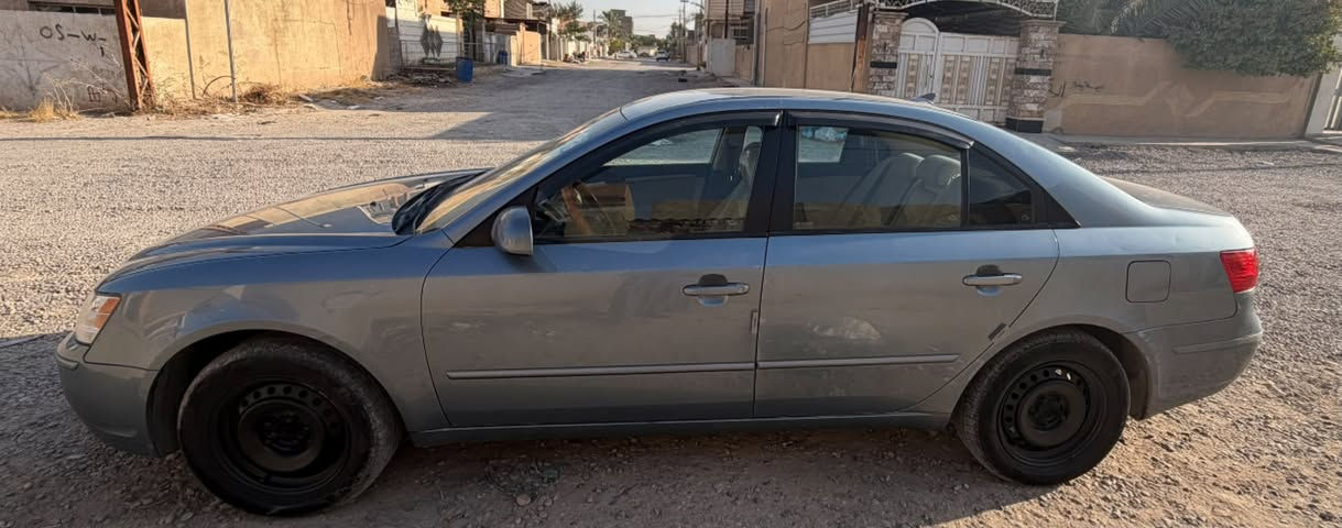 السلام عليكم سوناتا موديل٢٠١٠  كير ومحرك بشرط رقم صلاح الدين مشروع وطني صدر وتبريد كله بشرط وارد مريكي بدون حادث سياره ليبل واحد   شاشه تاب سنويه لل ٢٠٣١بشرط تحويل  ورقم وهزه جديده محرك ٢٤00المكان سامراء 
السعر١٢٠ وبيها مجال 
***********
