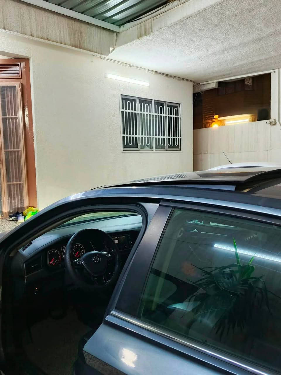 فولكس فاغن جيتا 2020 للبيع 🚗🔥

السلام عليكم ورحمة الله وبركاته

للبيع فولكس فاغن جيتا

* موديل 2020
* محرك 4 سلندر
* المحرك والكير بحالة ممتازة، وما بيها أي عيب إن شاء الله
* رقم أربيل وباسمي
* الهزة والسنوية جديدة
* السيارة ما بيها أي مصرف، ما شاء الله عليها 🔥

📍 المكان: الموصل – دهوك

💰 السعر: 14,500 دولار

📞 للتواصل والاستفسار:
***********

الجادين فقط، والله يرزق الجميع
