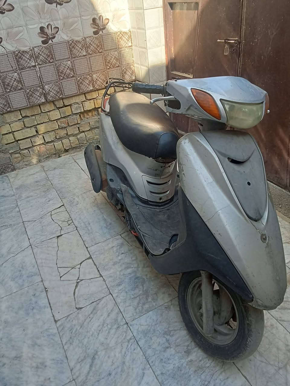 للبيع العنوان الامين الثانيه السعر350قفل***********

