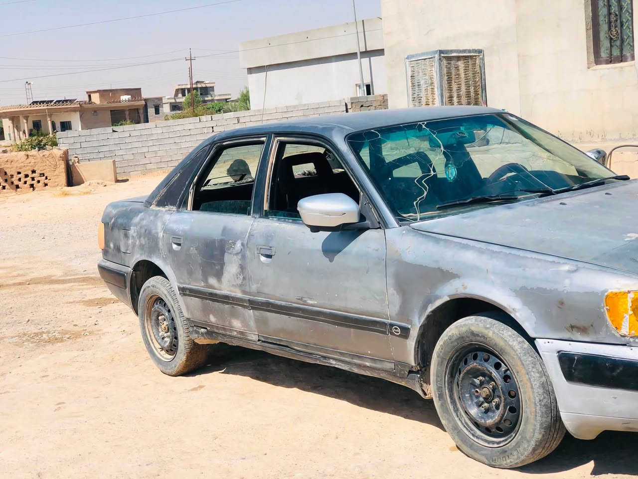 سلام عليكم اودي للبيع محرك كير شرط كهربائيات شغاله صدر جديد شرط الوكاله ولتحويل السعر ١٥وبيها مجال قليل ومراوس يرهم حسب القناعه اتصل ***********
