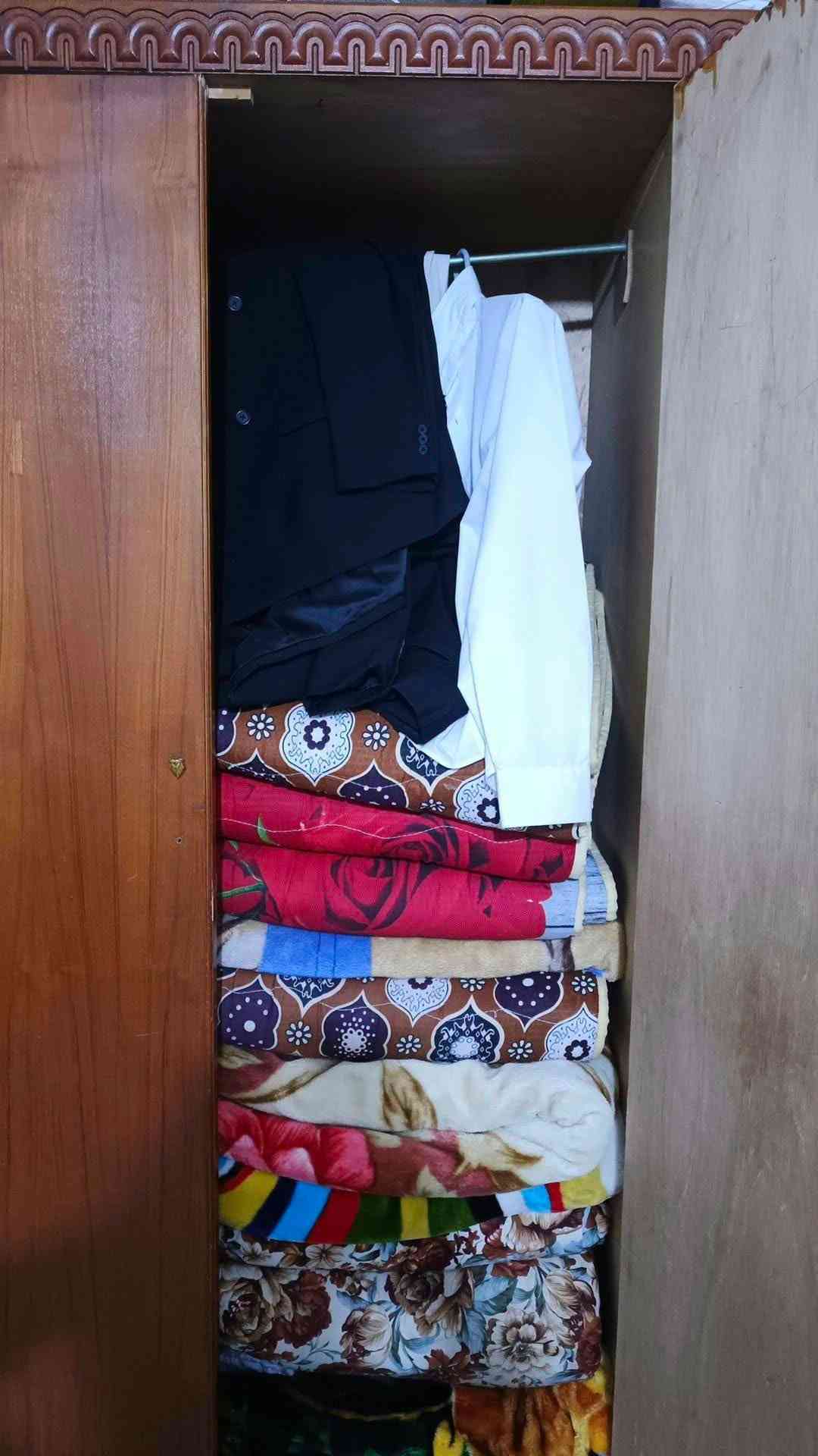 كاونتر • ٤ قطع • ٣ قطع