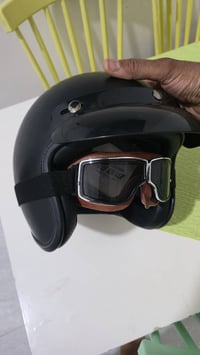 قياس XL • جديدة • توصيل