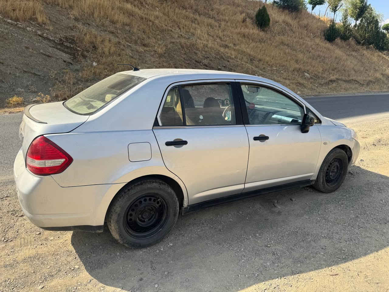 nissan tida
نیسان تێدا
مۆدێل٢٠٠٨
گێڕ و مەکینە بەشەرت
بۆجوانی سبوغ عامکراوە
شاشەئایپاد
تەبرید لەسەر سویج
مەنەفێستی ئەسڵی لەگەڵ بەشەرتی ئەوەی لەسەیتەرە قبوڵ بکرێ
پێویست بەوەسف ناکات مەرغوبترین سەیارەیە
نرخ:٤٢
*********** سوران, أربيل
