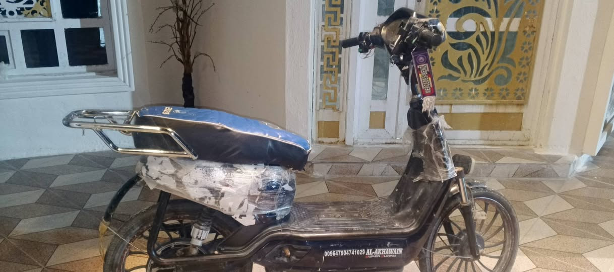 سلام عليكم
موطور شحن للبيع خمس بطاريات وبطارياتة زينات السعر 170وبي مجال 
مكاني حي الشهداء 
***********
