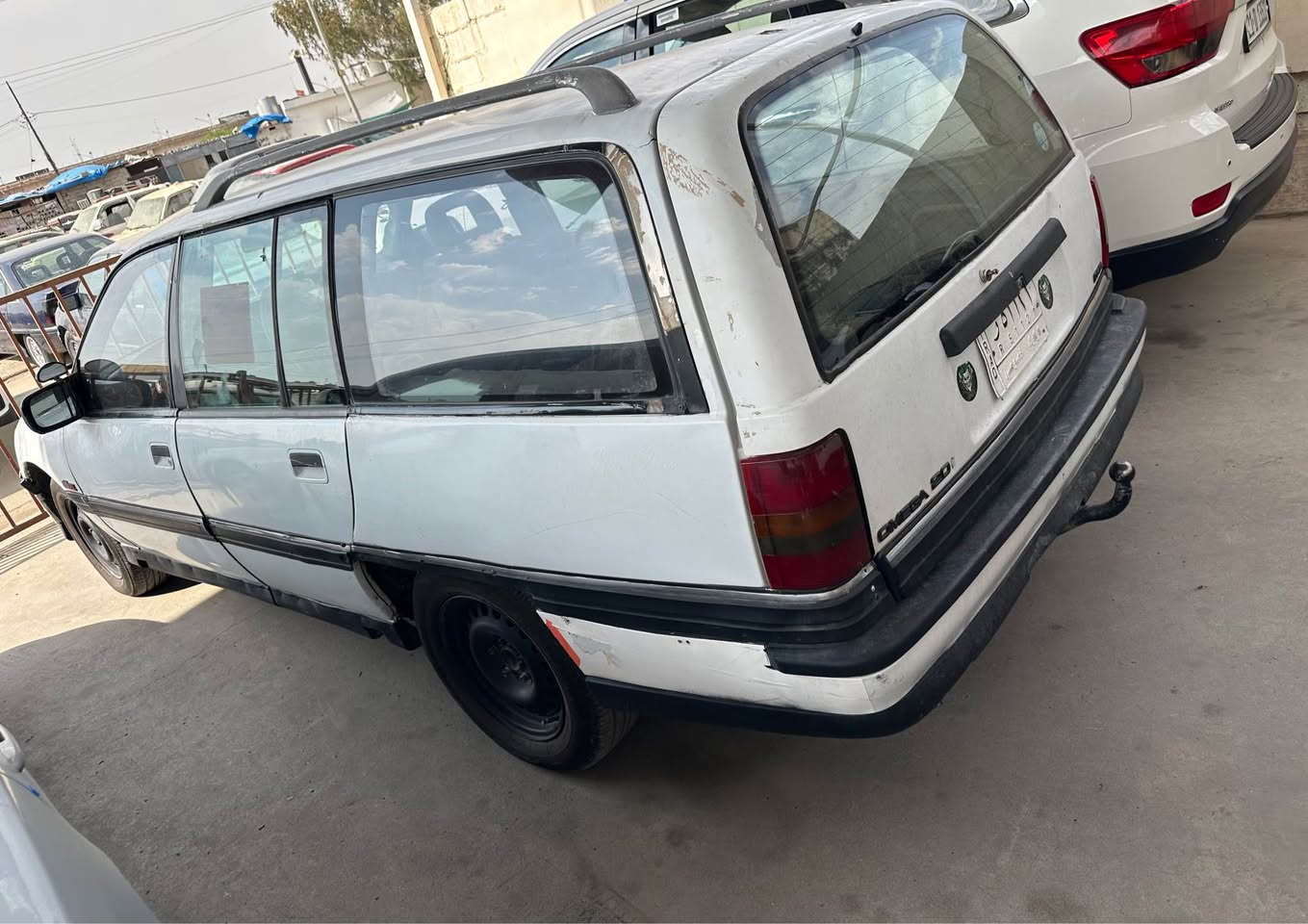 اوميكا 92 
محرك 20 مابي عيب بطاقة بنزين 
سعر 19 
مكان كركوك *********** كركوك, العراق
