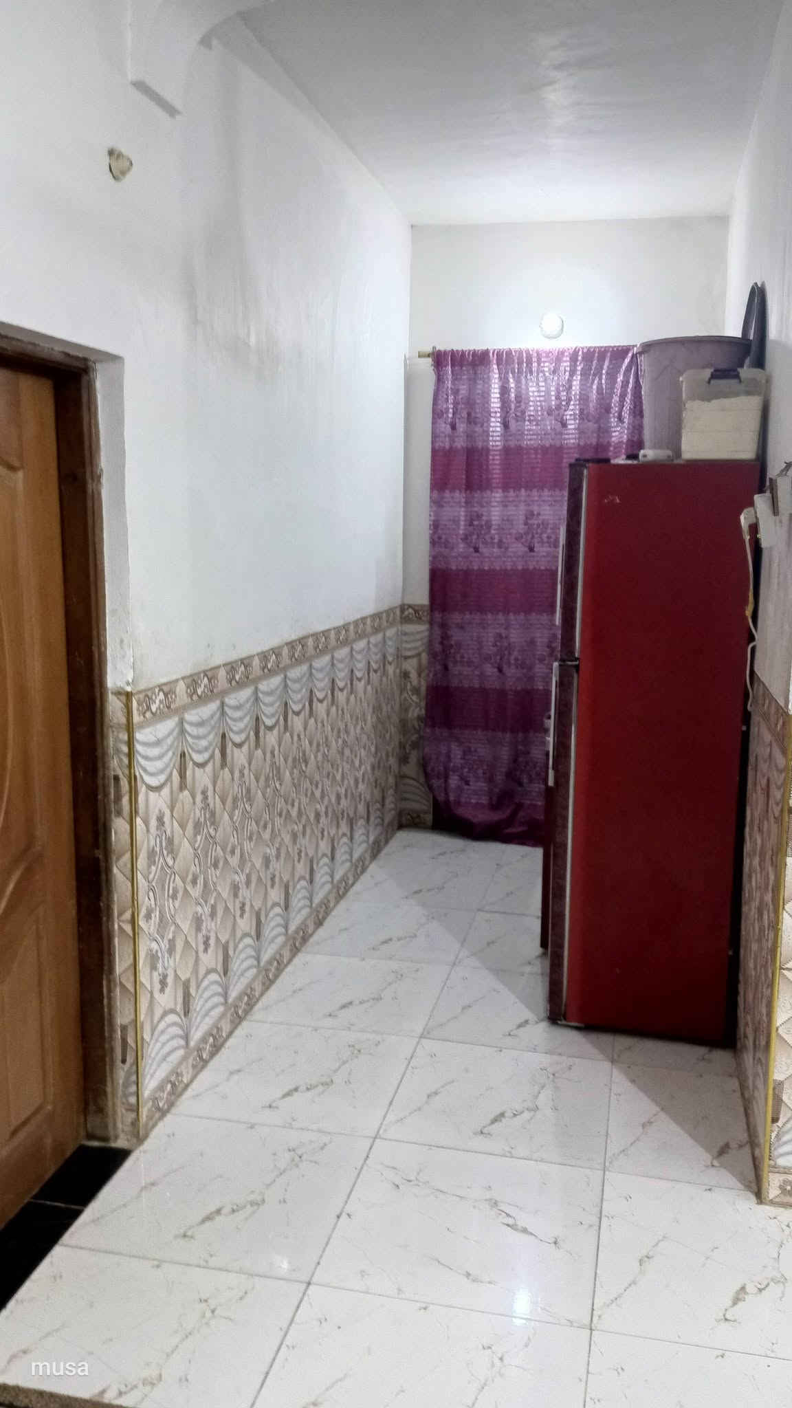 براكية شارع المعمل • ١٠٠م • بيع نقدا