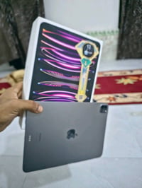 آيباد برو ١١ • M2 • ١٢٨ جيجا