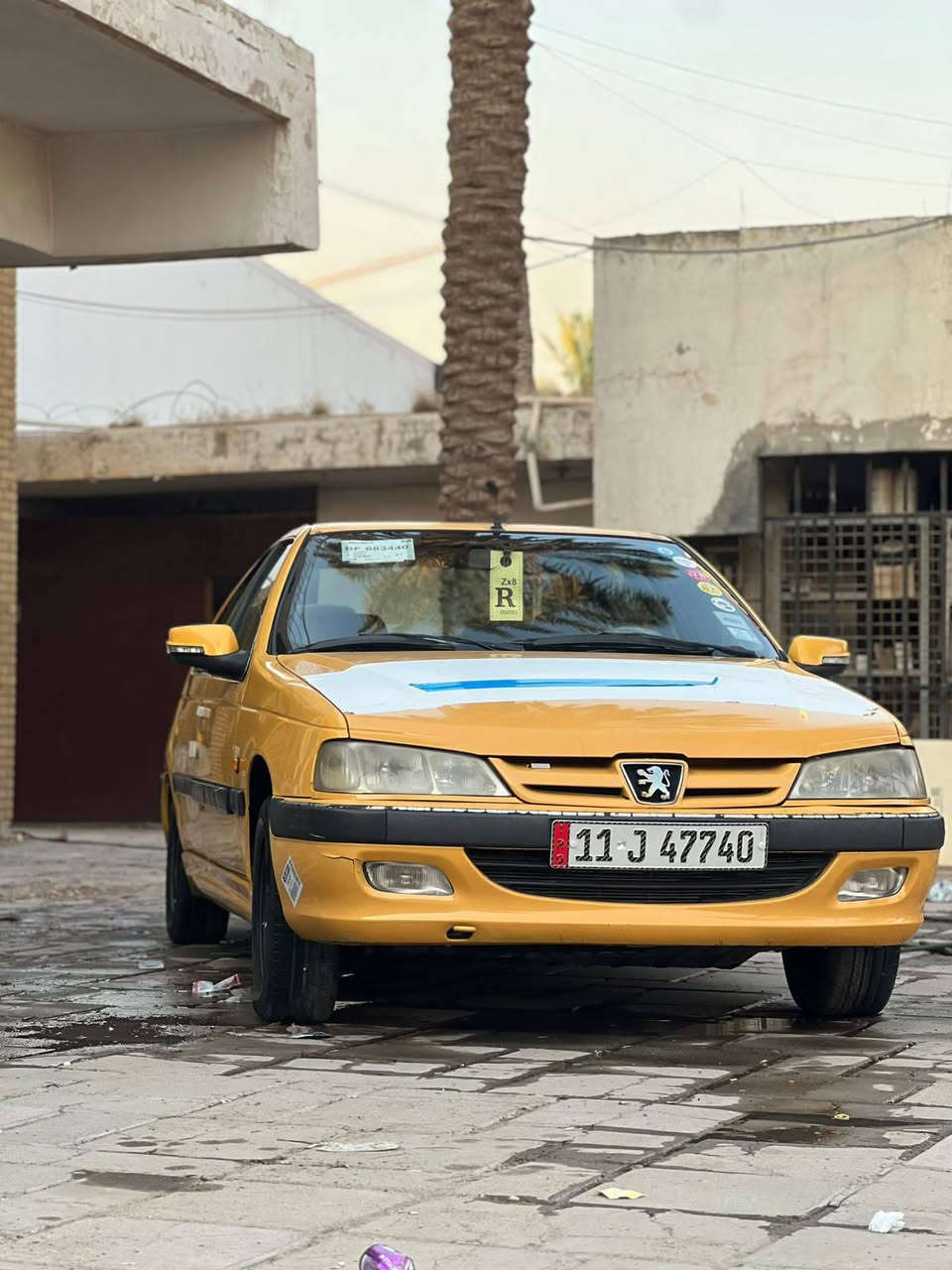 السلام عليكم سياره بيجو بارص مديل 2015
سياره خير من الله كير مكينه خير من الله 
تبريد 🥶شرط التحويل معروضه 38
او بيه مجال بصيط مكاني بغداد 
رقم بي بس واتساب ***********
