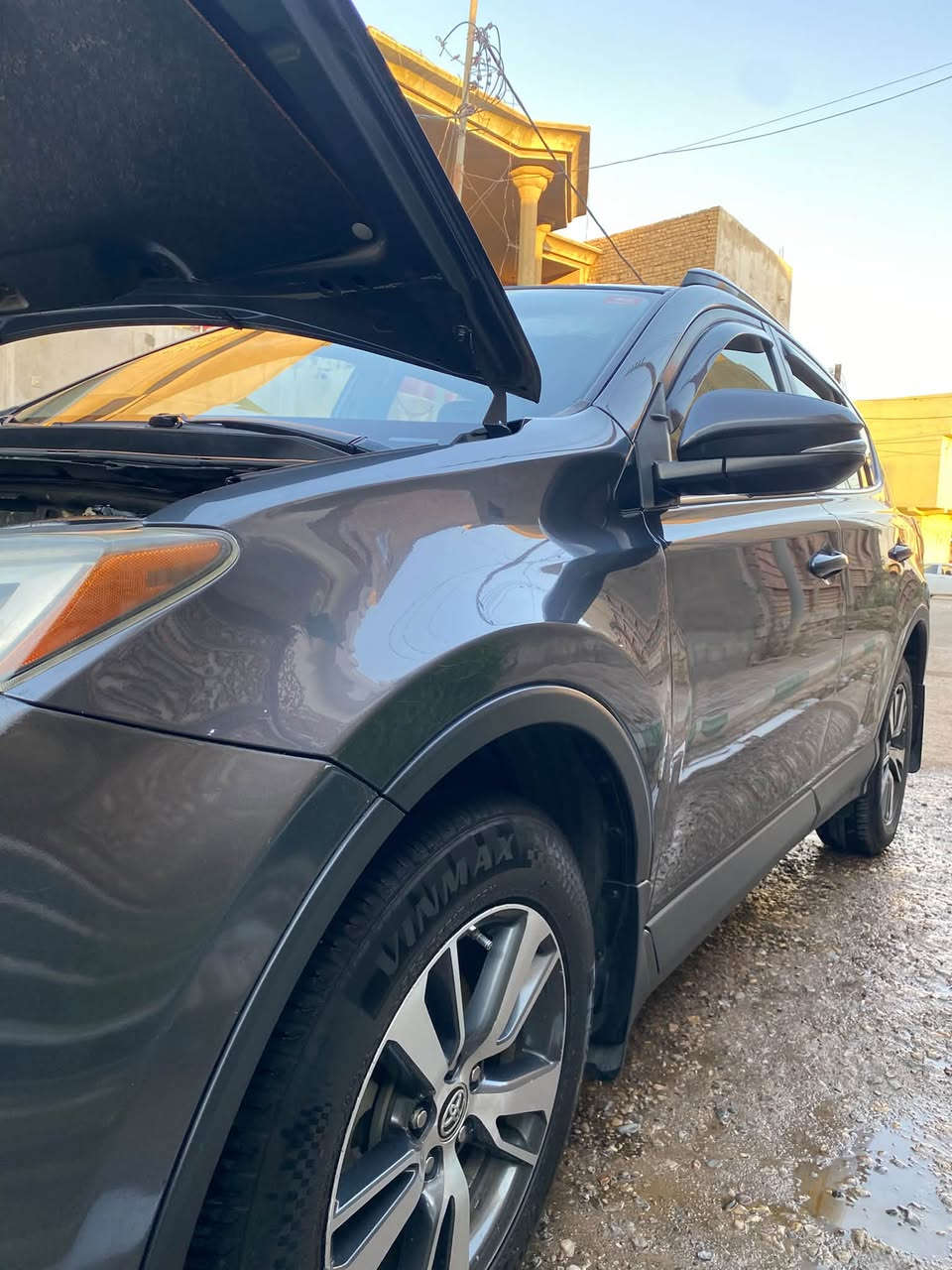 مراوس بأحدث بدون تبديل و بدون صبغ .. بارد مكانات XLE فول مواصفات ما عدا الكشن مو جلد 
المكان / السماوة 
***********
