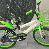 ٤ بايسكلات • جديدة • بالكارتون