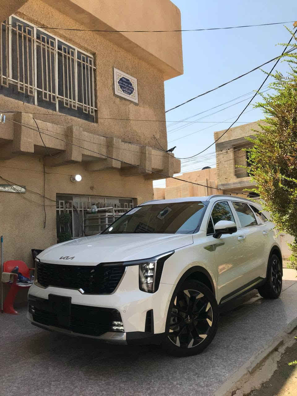 سورنتو ٢٠٢٥ • ماشي ٢٤ الف • رقم بغداد
