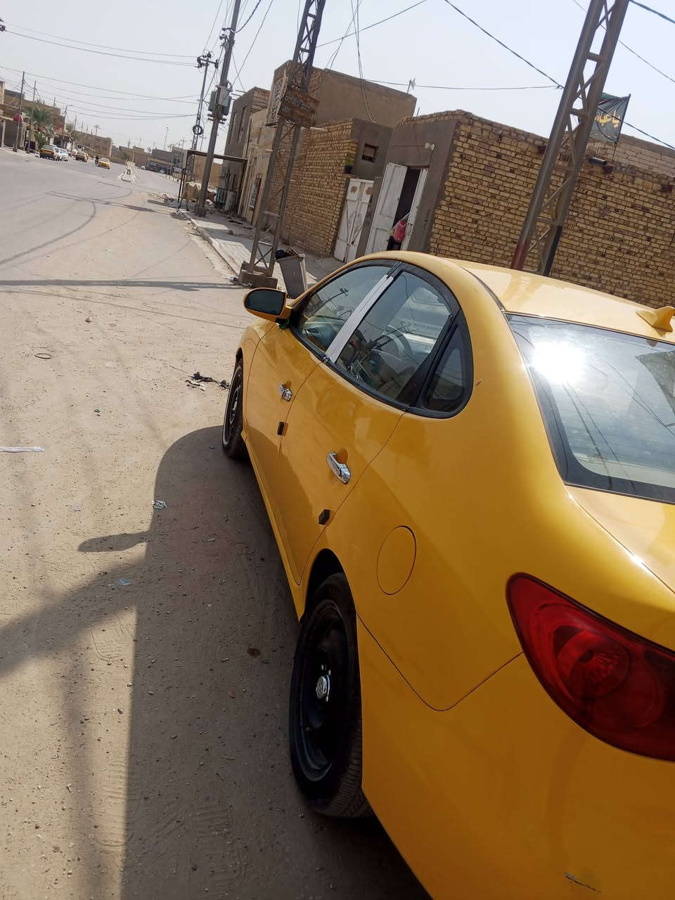 السلام عليكم
انترا 2010 امريكي السياره كير مكينه حداديه تبريد ثلج 🥶 السياره خير من الله لايت زنون العالي وناصي السياره كفاله من الضربه والتبديل والكص 
السعر /90 وبيه مجال 
الرقم والاستفسار ***********
