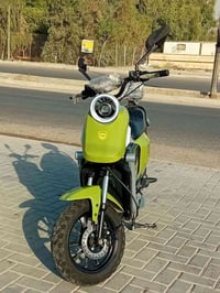 دراجه شحن • V6 • ٥بطاريات