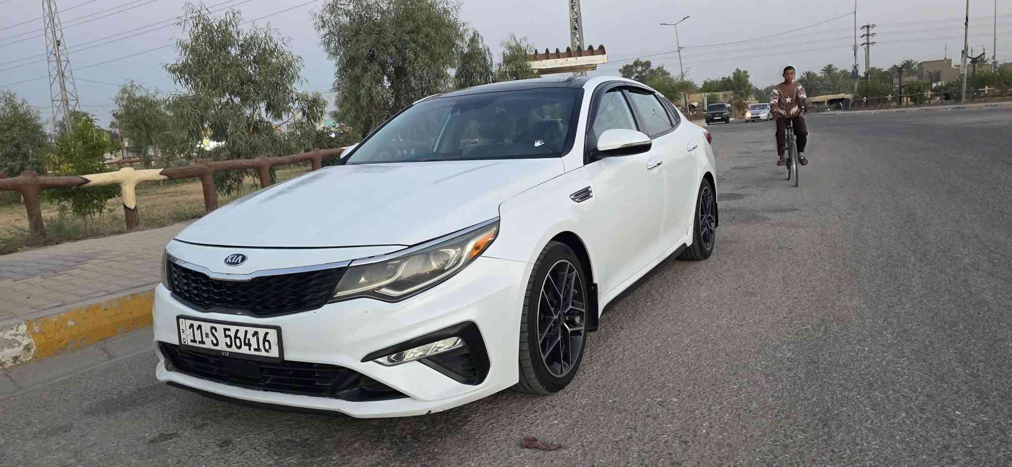 2019 وارد امريكي فول مواصفات S كفالة 
دخول السياره فقط دعامية امامية رقم بغداد بأسمي سونار موجود وصور الحادث موجوده
 مكان السياره ديوانية السعر 150 وبيه مجال
 ***********
