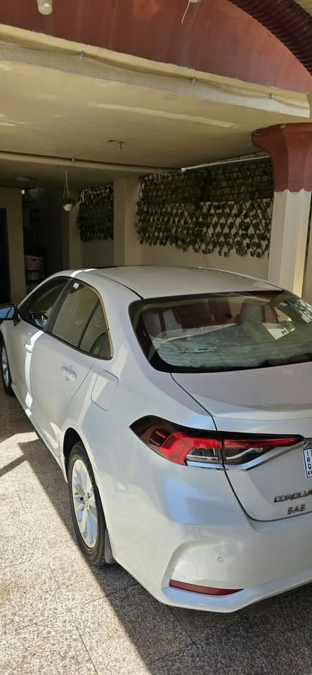 السلام عليكم 
سيازه كورلا موديل 22خليجي ساز محرك 1800فول مواصفات مكفوله كفاله عامه ماشيه 100الف السعر الاتصال ***********
