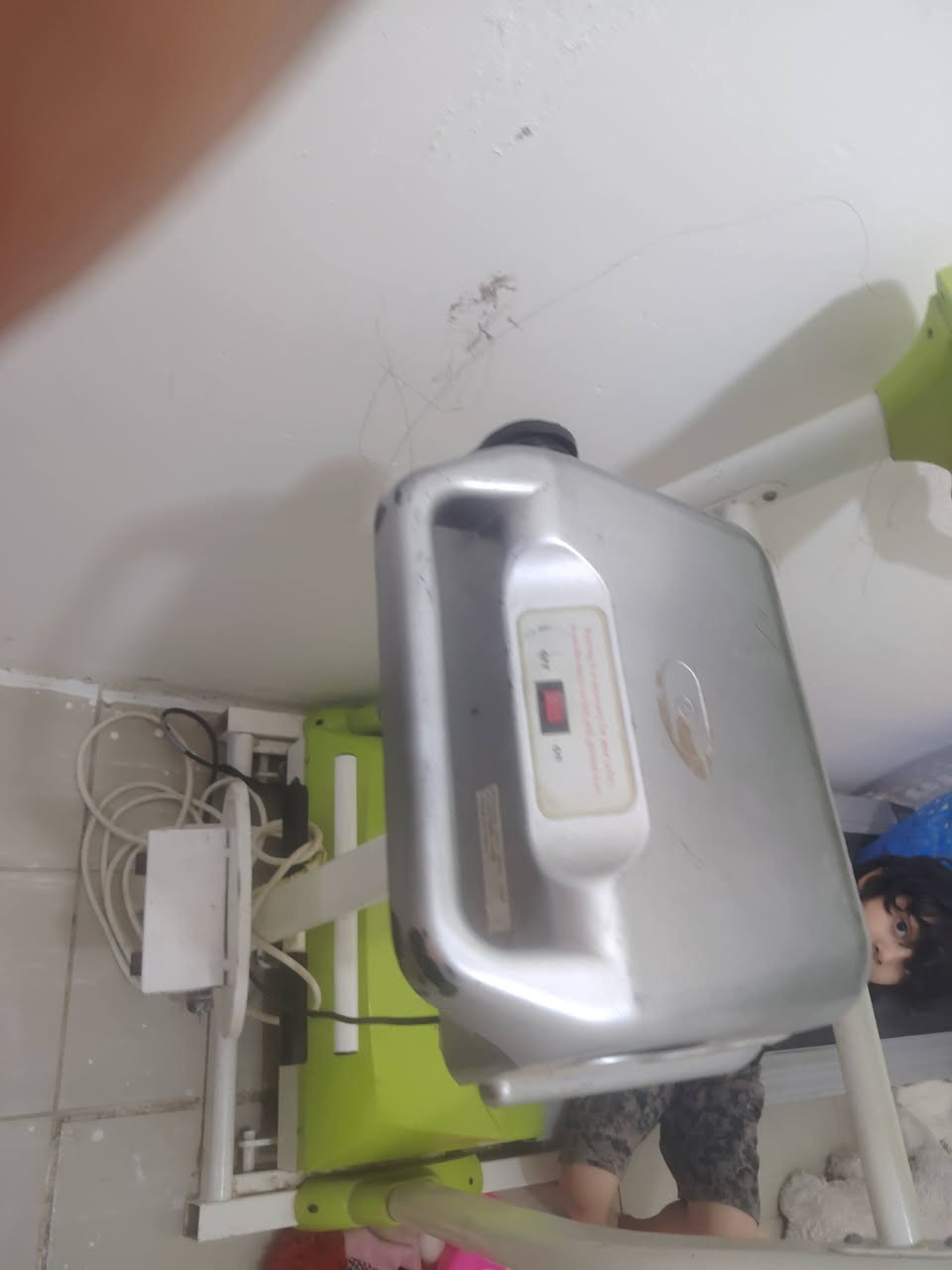 البيع جهاز شغال نضيف شرط فحص مكان كربلاء بناء جاهز قرب ملعب هذ رقم ***********
