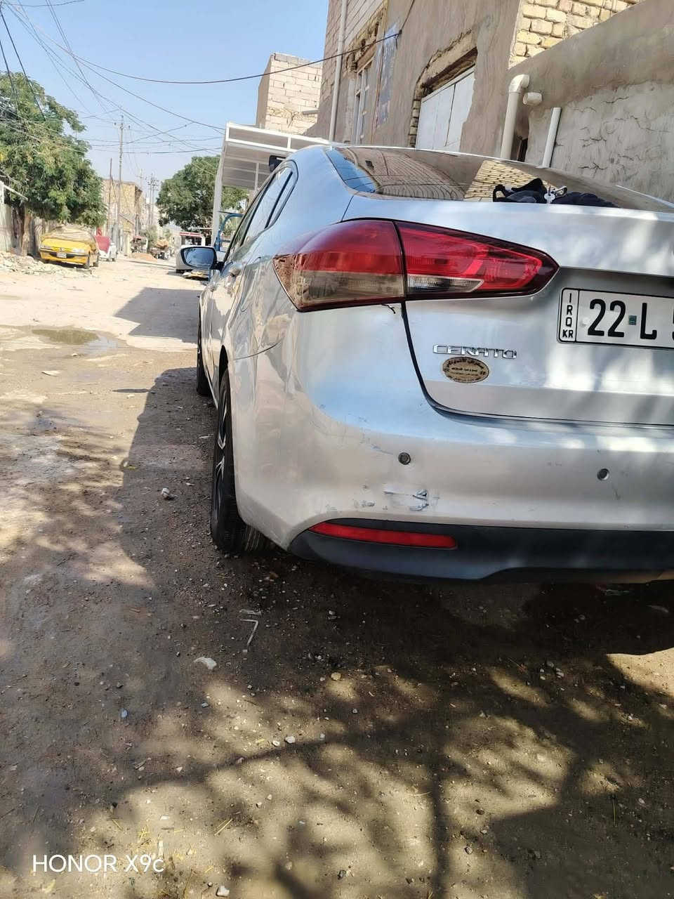 السلام عليكم سياره كيه سيراتو موديل 18 خليجي مكينه الف 1600 مكينه وكير مكفولات رقم اربيل باسم شركه سنويه 31 سعر 115 وبيه مجال مكانه سياره نجف مكلف بالنشر ***********

نص مكتوب في الصور:
- الثقة لفحص السيارات فحص السيارات بالسونار الالماني - من الصبغ وجميع الاضرار اسم الزبون :- جناي نوع السيارة :- سيراتو سنة الصنع :- 2018 رقم السيارة :- تاريخ الفحص :- 28 / 8 / 2026 وقت الفحص :- رقم الهاتف :- 078 الجانب الايسر يوجد بارد الجانب الايمن يوجد تبديل + صبغ + بارد الجزء العلوي رصعات يوجد رصعات جوودش في السيارة المصد الخلفي مكفول المصد الامامي مكفول بارد صبغ فتح-تبديل خدش تبديل-صبغ رصعة العنوان // النجف - المعارض القديمة - ركن بلوك الثالث - مصطفى *********** النجف - المعارض القديمة مصطفى *********** HONOR X9c
- HONOR X9c