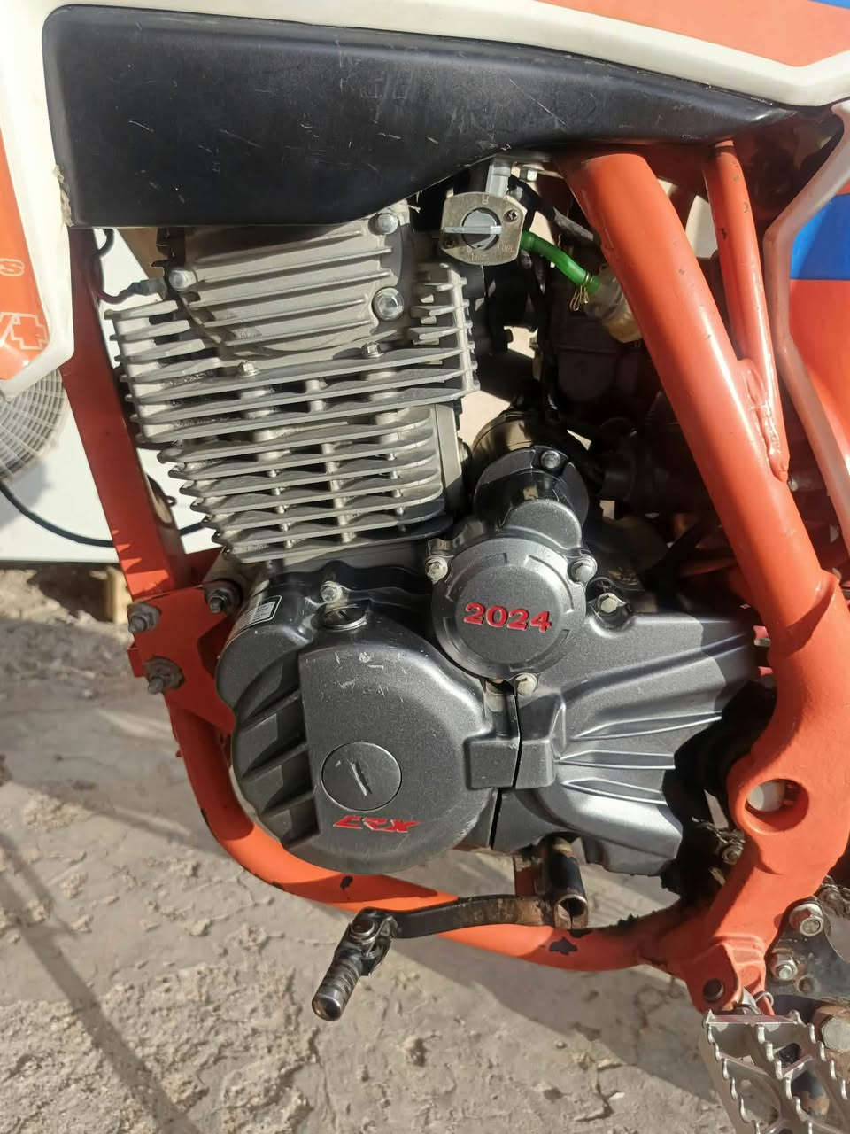 قفاز • ٣٠٠ • ميسان