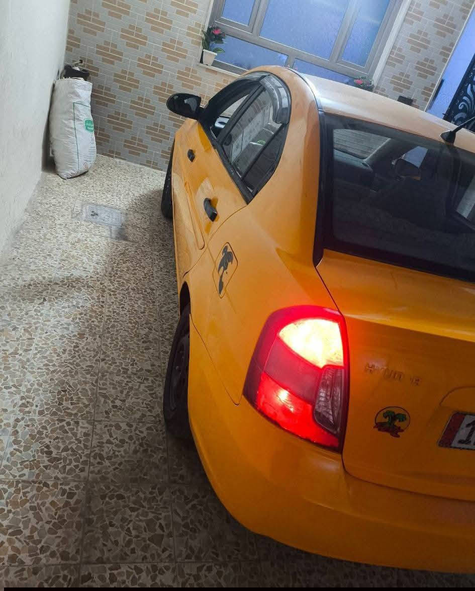 اكسنت دبدوب موديل 7
مكينه وكير ب شرط مو مفتوحه 

بلا ضرر 

سياره ب اسمي 

#***********

 سعر 70
