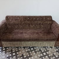 قنفات عدد أثنين يحتاجن بس دوشمه بدون كسر ثنينهم 50 ألف للتواصل 0770232...