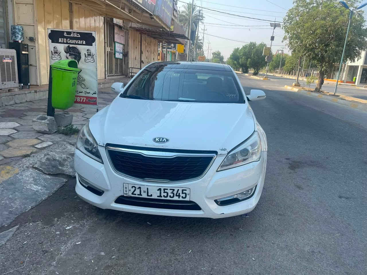 السلام عليكم 
كادنزا ٢٠١١ خليجي 
محرك مبدل جديد
سياره حلوه بس يرادلهة ترتيب 
بيهة صبغ جامرلغ ايمن امامي 
وتعديل جامرلغ ايسر امامي ع كد اشبر بارد وبعدة ممكحل  
سنويه و الهزمة منتهيات 
سعرهة ١٠٠ 
***********
