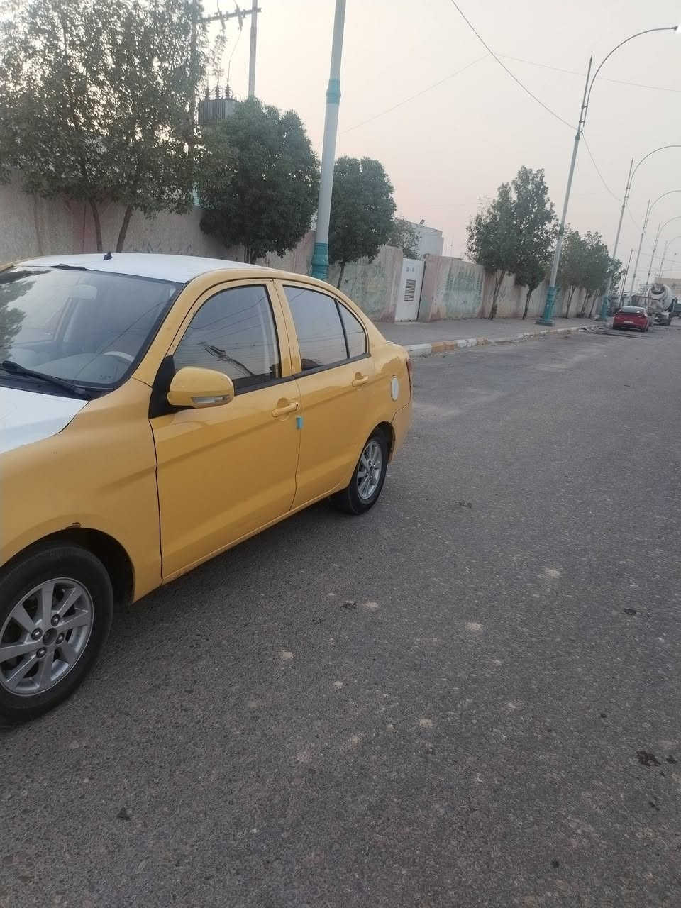 السلام عليكم
فاو N5
موديل ٢٠١٦
مكينه وكير شرط
تبريد ثلج
حداديه جديده
تخم تاير
باتري جديد
رقم بغداد الماني
مكاني السماوه
السعر ٣٥ورقه وبيه مجال للشراي سياره جديده احلا من الصور
***********
