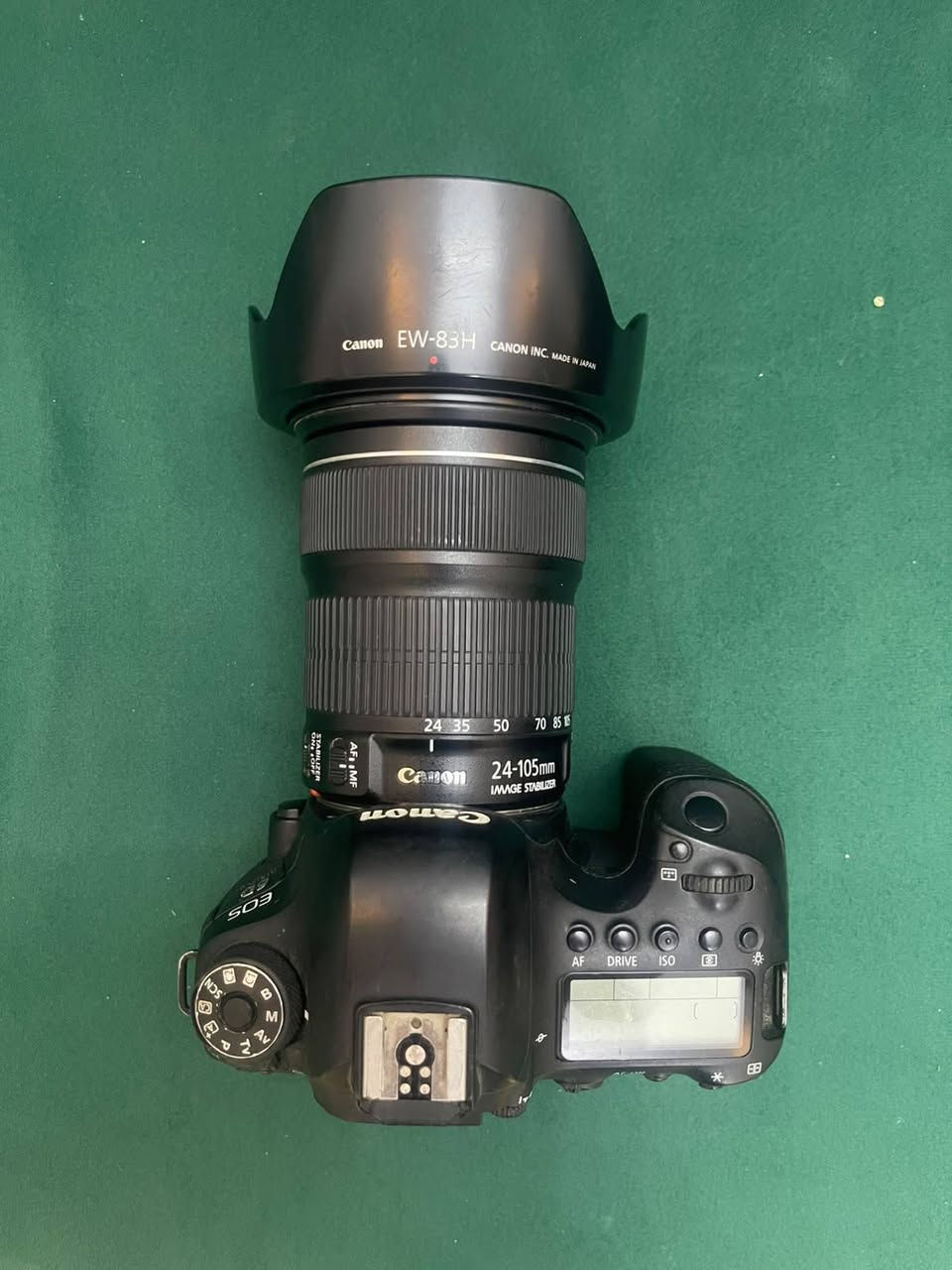 كاميرا D6mark2 • عدسة 24-105 • نظافة ٩٥٪