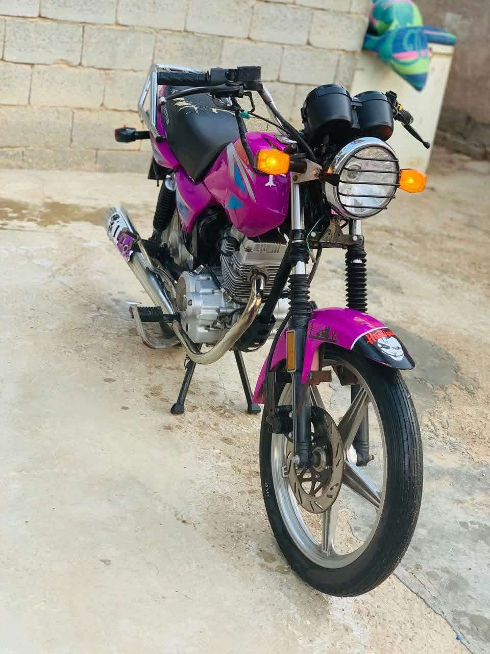 دايون عظم • ٢٠٢٣ • ما بيه نقص