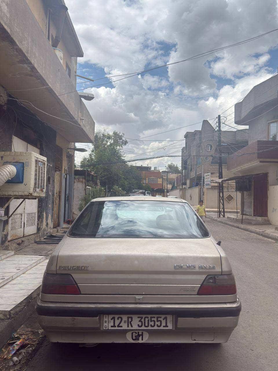 للبيع بيجو ***********
