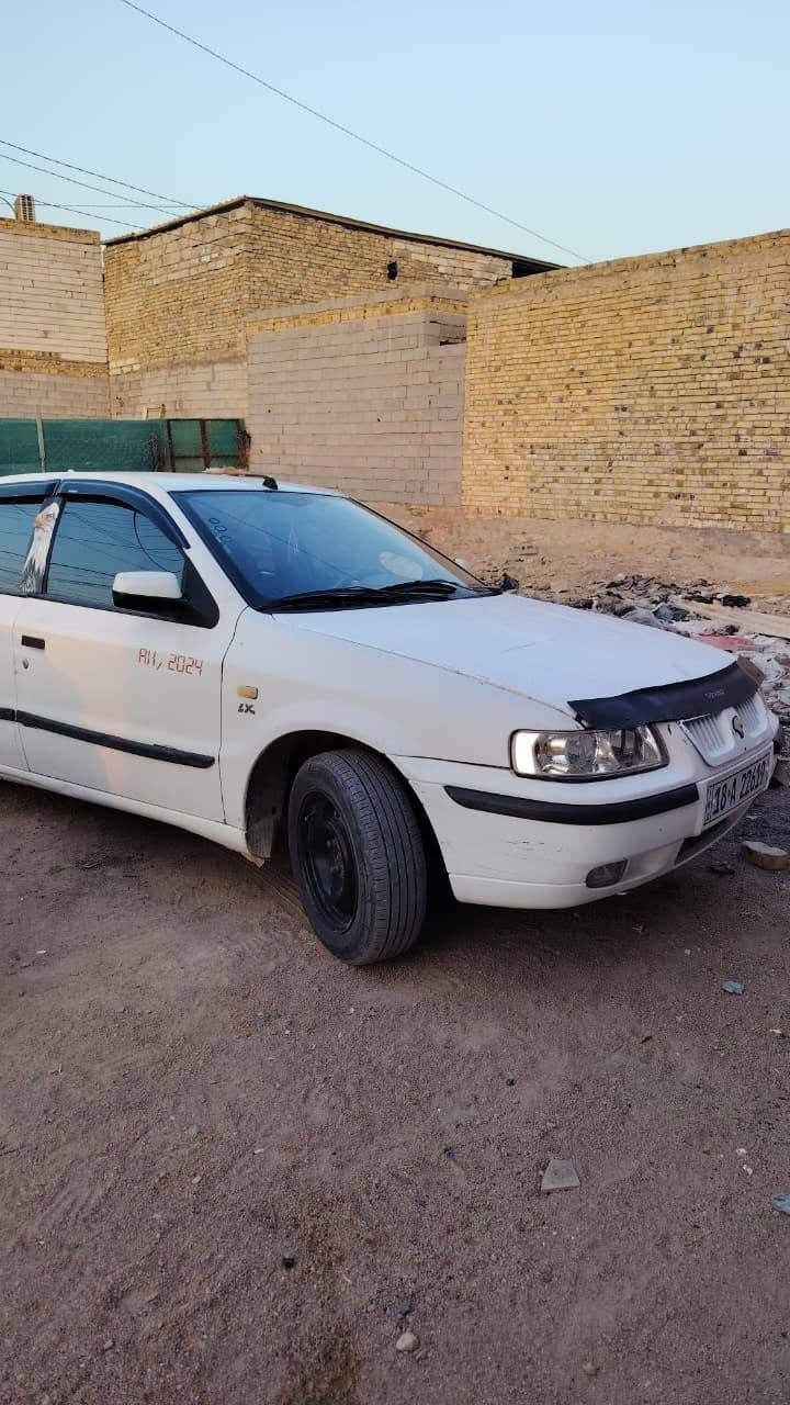 @إشارة سلام عليكم سمند للبيع سياره جاهزه منضومه تبريد ثلج تخم تاير جديد باتري جديد كير محرك كله شرد مكان السيارة نجف كوفه شارع المعمل السعر 35 وبيها مجال التواصل على الرقم ***********
