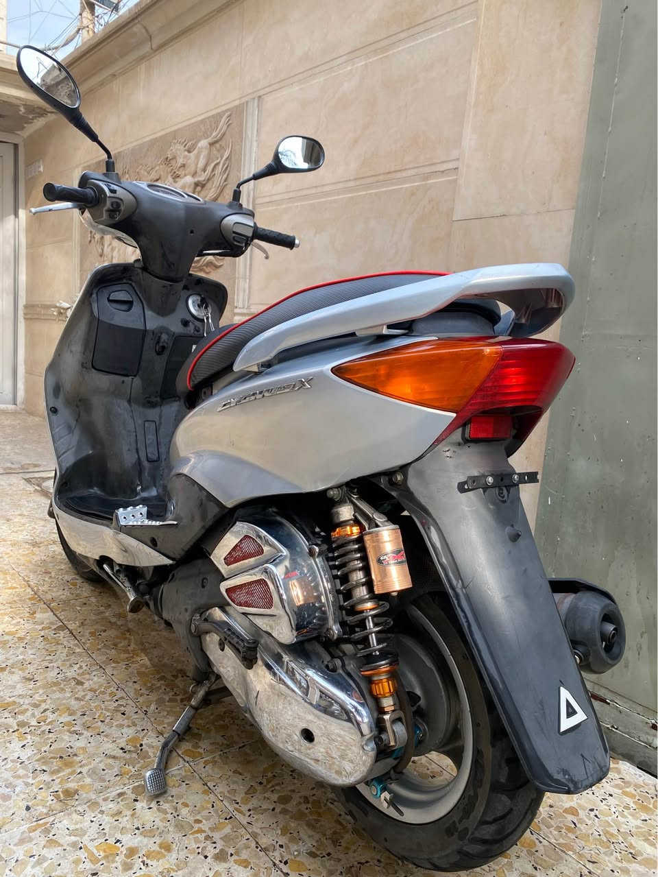 🏍️ للبيع دراجة سكنس ياباني 🇯🇵

🔹 النوع: سكنس
🔹 الموديل: نثية
🔹 السرعة: 110 كم/س
🔹 المسافة: 21 ألف كم
🔹 التعديل: مزودة رياضي
🔹 اللون: سمائي 💙
🔹 الأوراق: موجودة
🔹 السعر: مليون و250 ألف دينار 💰
🔹 يوجد مجال بسيط بالسعر للجادين
مكاني بغداد الكاظمية

📞 للتواصل: *********** بغداد, العراق
