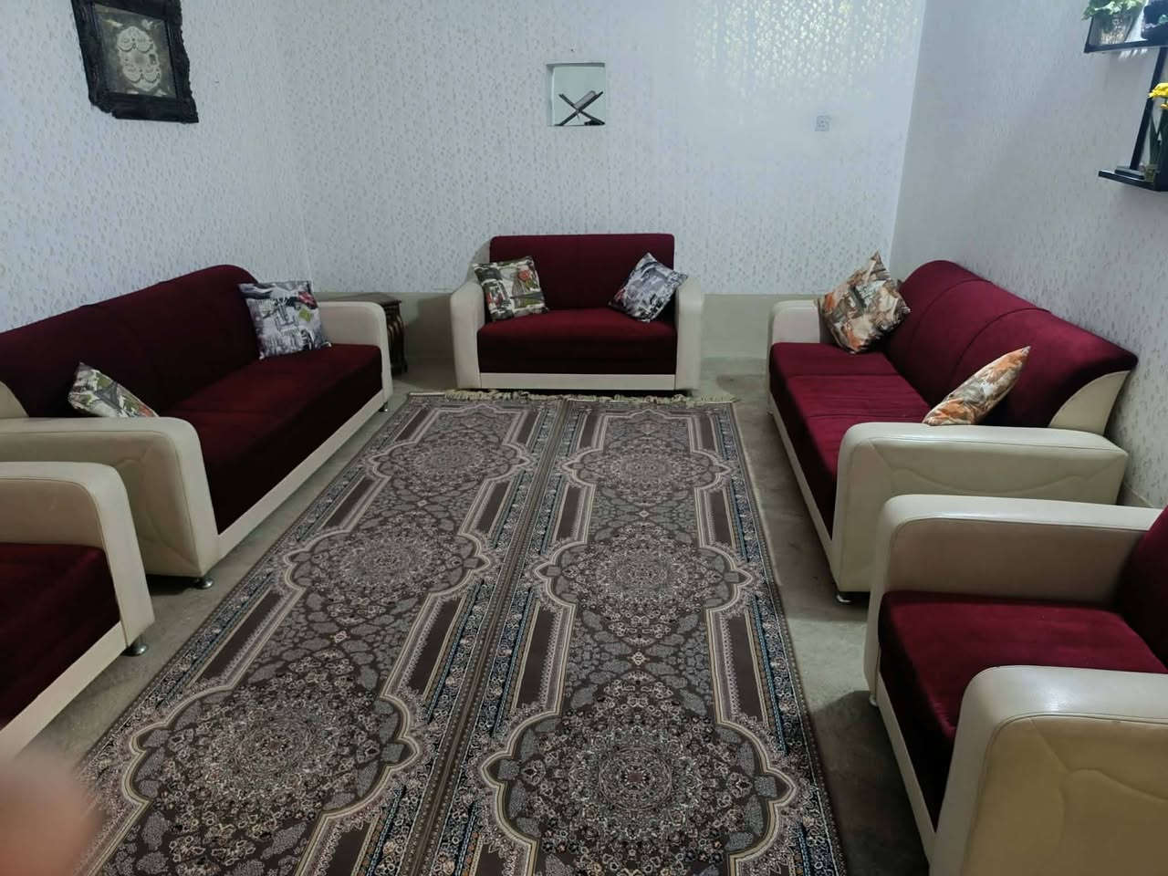 طقم كنب • ١٠نفر • بدون خدوش