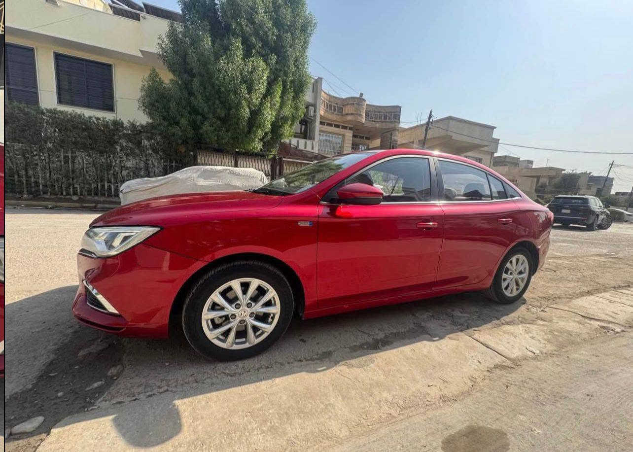 MG 5
موديل 2023 
فئة COMFORT
بيها منظومة غاز 
كلش نظيفة وحلوة ما شاء الله تبريدها ثلج وماكو دوانز ابد
 كير محرك كهربائيات كلها كفالة 
تجي تفحص وتشوف بعيونك سيارة كاملة لأخر حباية 
السعر 101$ وبيها مجال 
تواصل:***********
