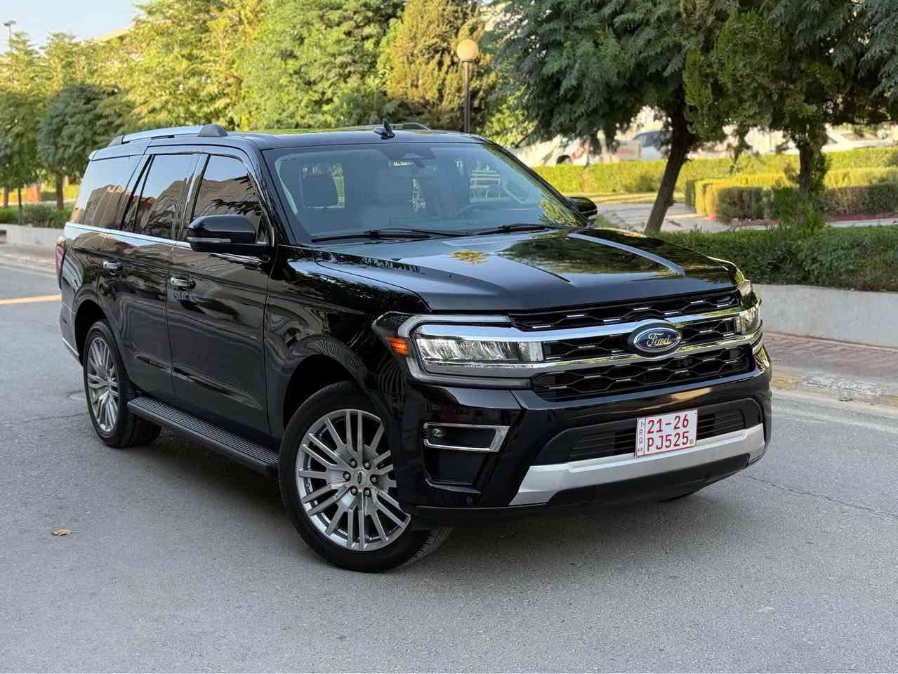 فۆرد ئێكسپیدیشن مۆدێل ۲٠۲٤ مواسەفات لمیتد ناوزەرد ڕەقەم شانسی دانراوە تەنها ۱ پارچەی بۆیاخە بێ ناو بێ ئێرباگ سەیارەكە زۆر زۆر تازەیە تەنها ۱۸ هەزار ڕۆشتوە پانۆراماو كوشن سارد و گەرم كوشن VIP كامل ڕادار ....... گێڕ مەكینە سفر بڕغوی نەكراوەتەوە كاتی ڕەقەمی تەواو بوە حازرە بۆ ڕەقەم نرخی ۳۹٠ گەڵا معامەلە ***********——————تحفە الامریكیە فورد ئیكسپیدیشن مودیل ۲٠۲٤ مواصفات لمیتد واحد علی واحد بانوراماو كشن ملكی ماشی فقط ۱۸ الف سیارە بیها قطعە صبخ بدون دواخل و ارباگ كل سلیمە داخل اصفر محرك و گیر نفس زیرو مامفتوح سیارە رقم كاتی تترقم شمالی بشرط سعر ۳۹٠ ورقە مجال مكانی سلیمانیە ٠۷۷٤٠۸۷٤٠۳۸ السليمانية, العراق

