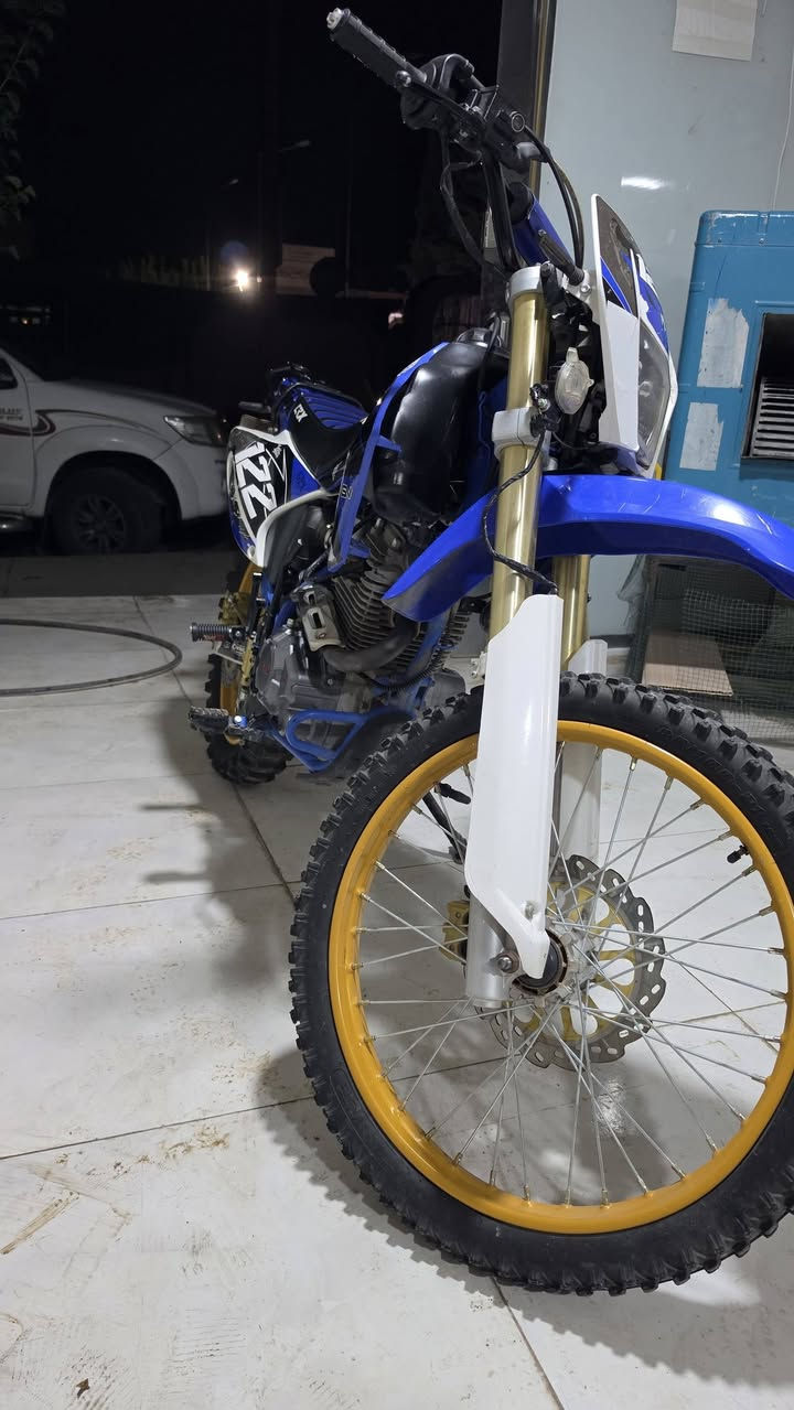 CRX 300 • ٢٠٢٥ • ٣٠٠٠كم