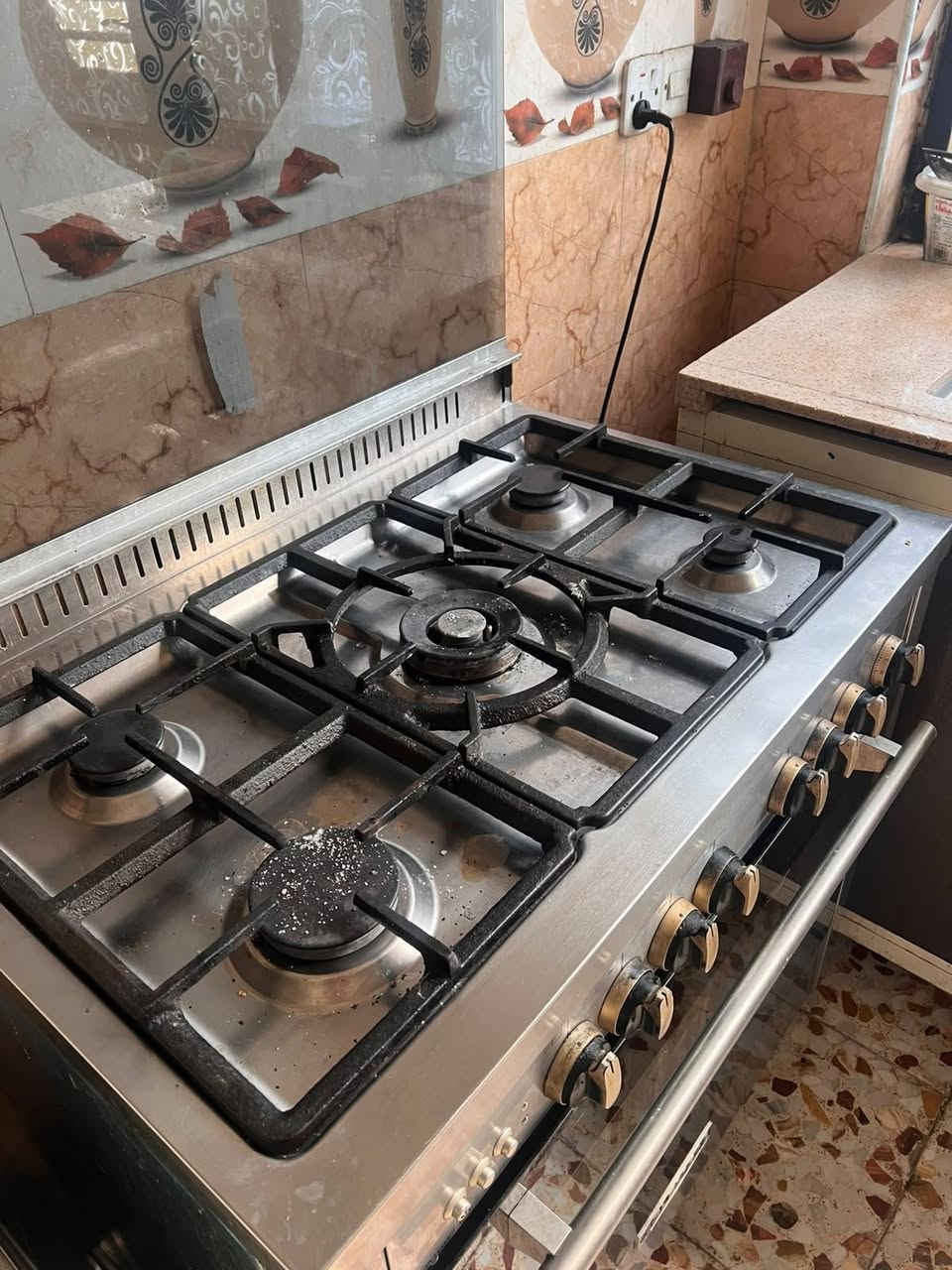 طباخ غازي اوتماتيك للبيع إيطاليك سبيات ثقيله خمس مشاعل االفرن اوتماتيك بس رجل طاطه 700كله ستيل ثقيل اصلي كلش نضيف وجديد استعمال قليل خذته من الكراده من وكاله ابو مضفر واولاده دخل واساله على سعر امان للأطفال اتصال *********** بلطالبيه خلف مسبح الصفاء
