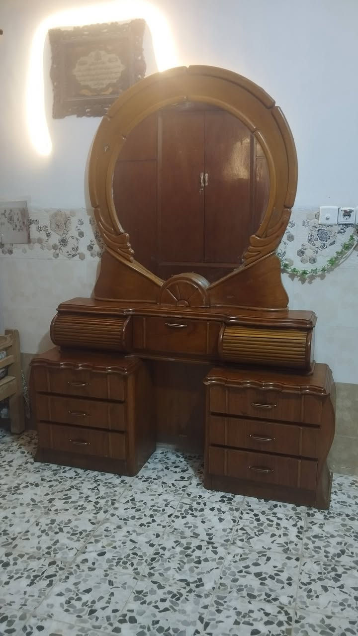 السعر  خمسه وستين الف فقط وبيها مجال العنوان الموصل ***********
