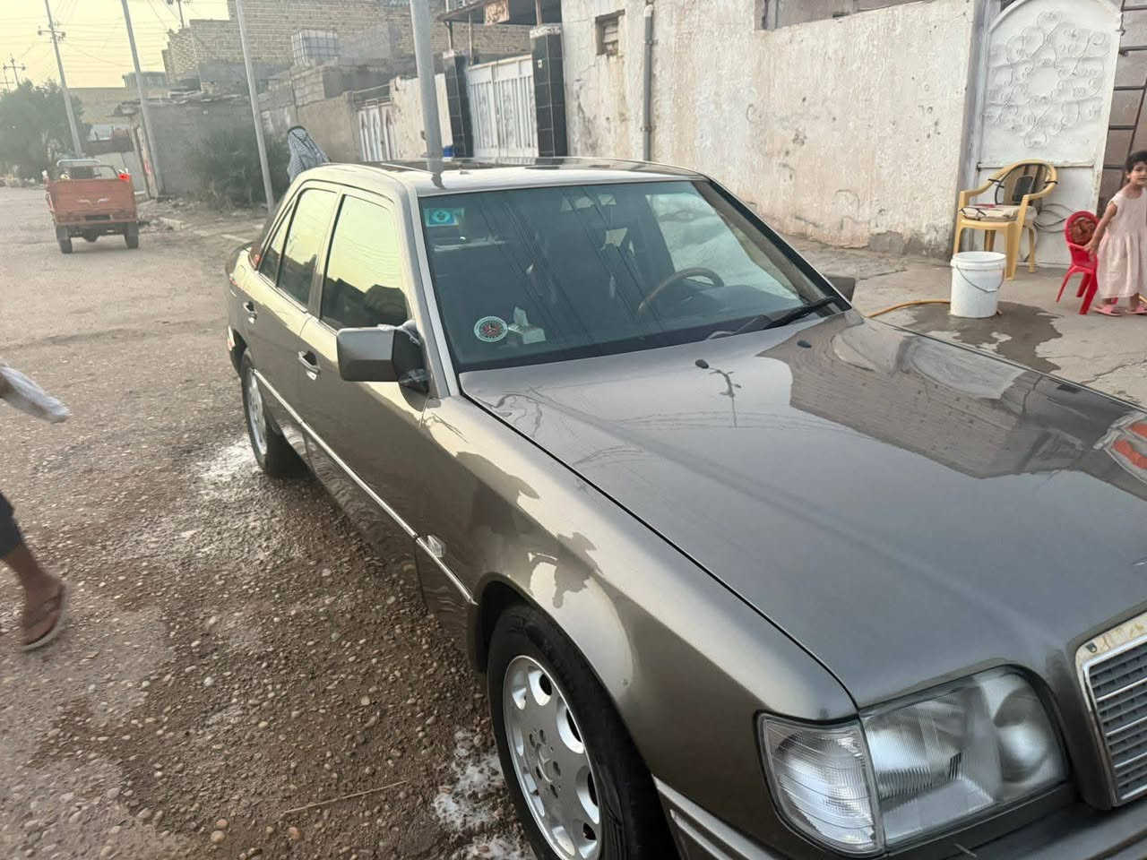 السلام عليكم مارسدس بيبي شبح موديل 93 سياره حلوه وباسمي رقم بغداد الدولي الجديد سياره حلوه وجديده تخم تاير  حداديه للاستفسار الاتصال ‏‪***********‬‏ السعر 55 وبيها مجال قليل

نص مكتوب في الصور:
- صنلا لميدو ت
- ت ميدع لا صنل
- صنلا لميدع ت