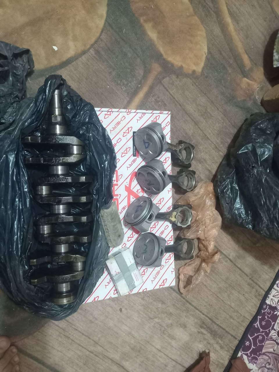 من رخصة مدير الكروب 
طابوكه ٤ سلندر كيو كيو على 
الشغل السعر ٢٥٠الف التواصل على الرقم 
*********** وبيها مجال
