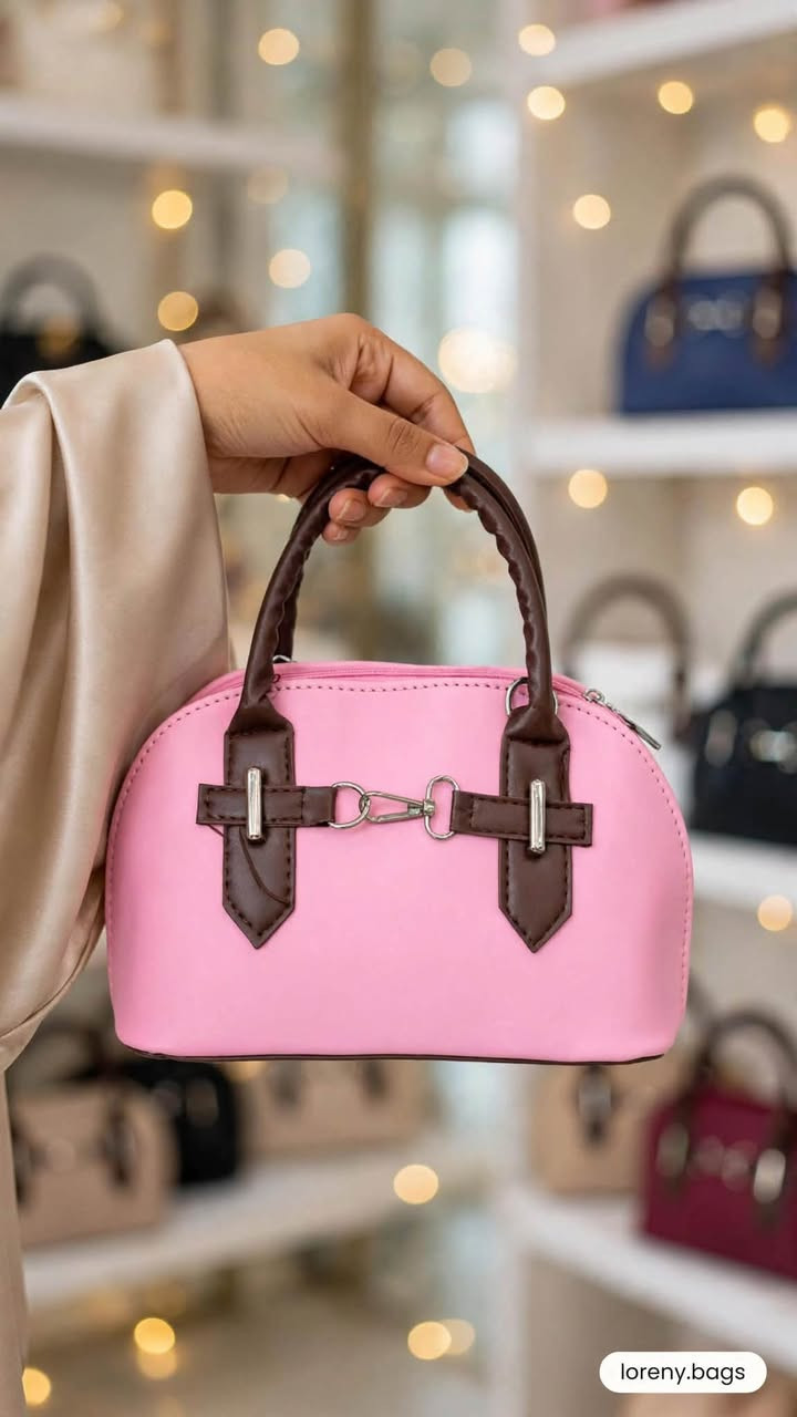 👜 سعر القطعة: 5,000 دينار فقط 🩷

✨ متوفر بيع مفرد وجملة 
📦 توصيل لجميع محافظات العراق 

🎀 كروب الجملة: https://t.me/bagswoman7
 

📩للحجز ***********

نص مكتوب في الصور:
- loreny.bags
- 46