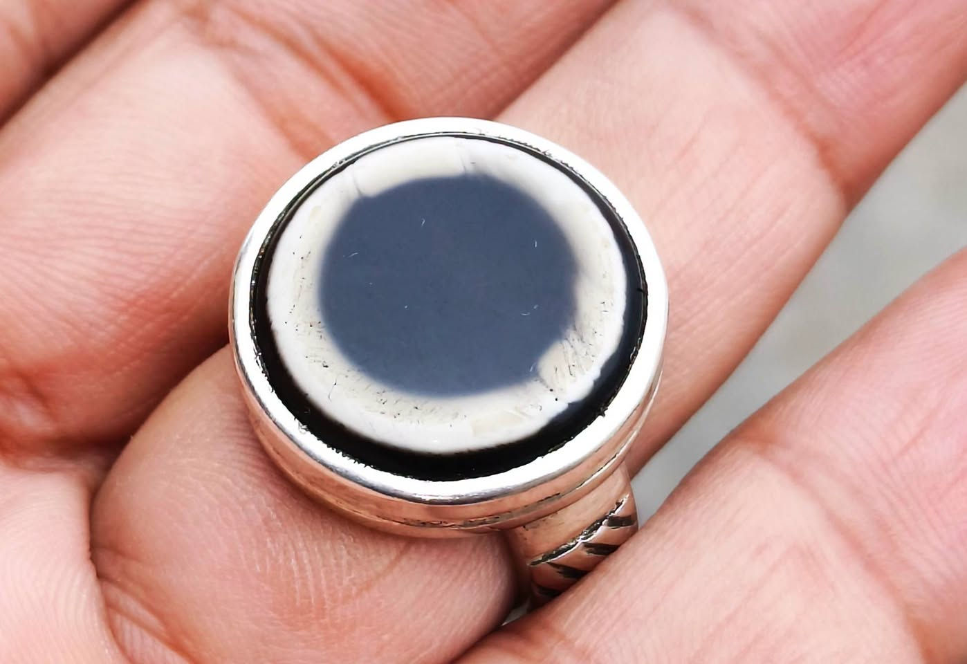 جزع بقري • قديم • سماوة