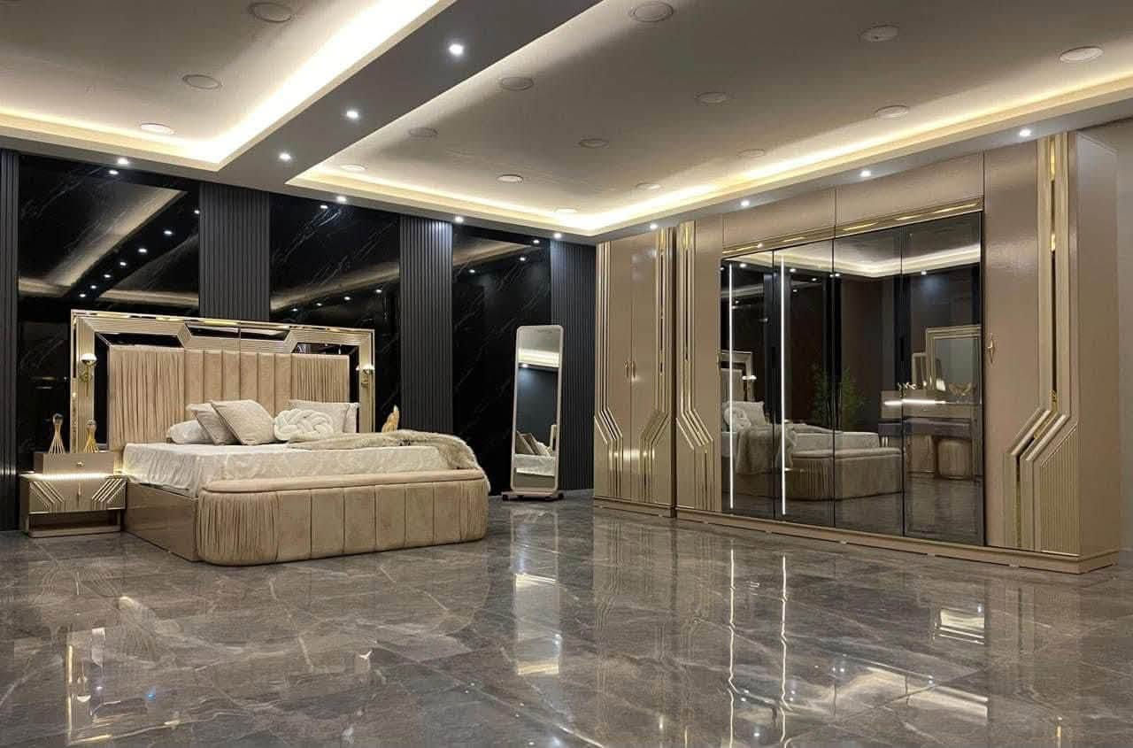 👑 الأناقة العصرية لغرفة أحلامك.. موديل (تركي) 👑
متكون من ١٠ قطع ✨بسعر  (مليونين و199 الف )

🔍 تفاصيل فاخرة: جودة تصنيع متقنة، وتقسيمات داخلية عملية تلبي كافة احتياجات التخزين لديكِ
اناره led 💡بالسرير واناره ميز تواليت مميزه 
سرير 🛌مخزن هايدروليكي وشازلون مخزن ايضا✨
وتجي بلونها الكريمي الهادئ والمميز 
عنوان نجف
للاستفسار ***********
