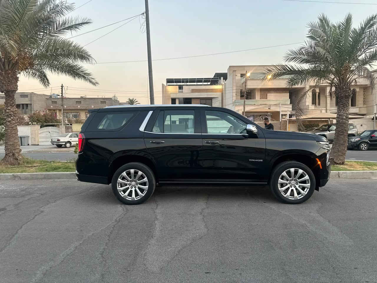 تاهو 2025 برايمر فول وكاله منصور مغلفه PPF مكفوله من فتح وصبغ وبارد سياره فول ماشيه 29 السعر 65 الف دولار 💲 قابل للتفاوض استفسار اكثر 
*********** 
عنوان بغداد السيديه
