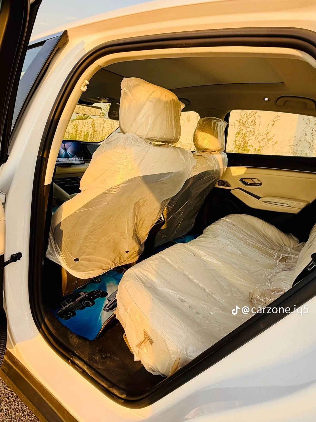 للبيع BYD 2025 كن L جديدة فووول مواصفات
السعر 30 مليون 

للاتصال ع ***********

المواصفات

1. بطارية 120 km

2. كامرات 13 محيطيه

3. بانوراما

4. داخل ابيض جلد

5. كرسي كهرباء

6. قيادة ذاتيه كامله

7. شاشه كبيره

8. رادارات محيطية 

9. حساسات امامي خلفي

10. ماشيه 9000 الكلي 

مكفوله كفاله عامة رقم بغداد

نص مكتوب في الصور:
- @carzone.iq5